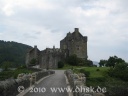 Eilean Donan Castle von der Brücke aus